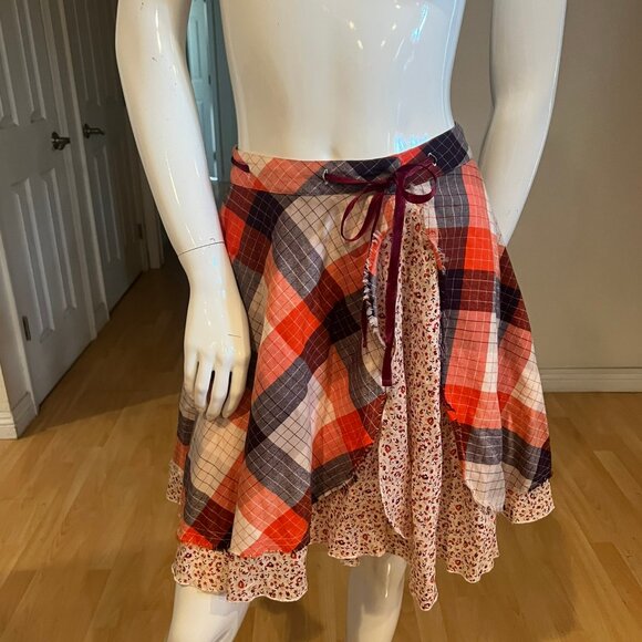 Y2K FREE PEOPLE WRAP AROUND PLAID SKIRT SIZE M MEDIUM - Picture 1 of 4